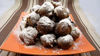 Cuisson au bain de friture : Assiette de beignets de carnaval