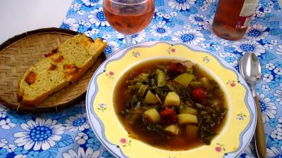 Ail : Assiette Caldo verde, soupe façon portugaise