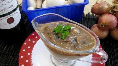 Sauce aux échalotes au vin - 8.3