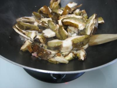 Tourte aux cèpes et champagne - 3.4