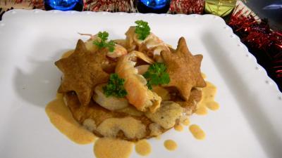 crustacés : Assiette de feuilletés de langoustines et crevettes