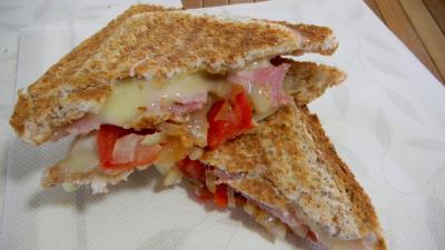 Fromages : Croque-monsieur à la tomate