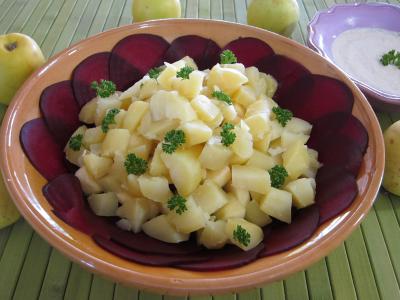Cuisson à la vapeur : Saladier de betterave en salade