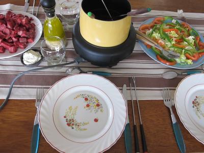 salade : Préparation de la table pour les invités