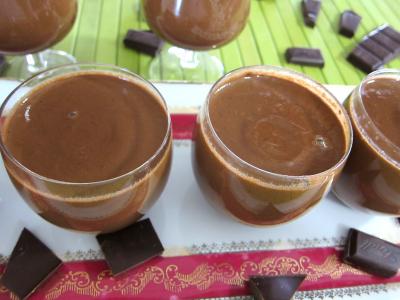 Recettes rapides : Quelques verrines de crème au chocolat à la brésilienne