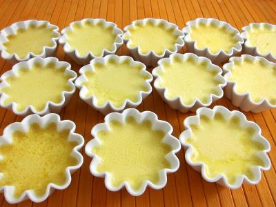 vanille liquide : Des ramequins d'oeufs au lait faciles