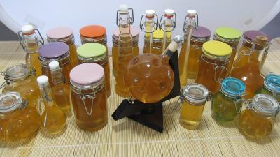 Recette élaborée : Les différents bocaux pour la liqueur de mirabelles au gin