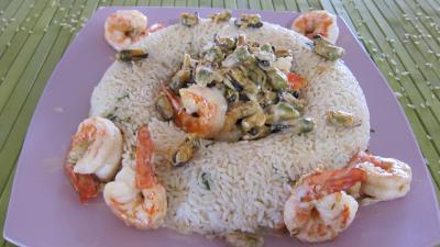 Coquillages et crustacés : Plat de riz pilaf aux gambas à l'orientale revisité