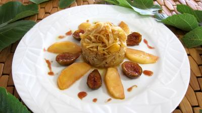 Cuisine diététique : Assiette de compotée de chou aux figues et aux pommes